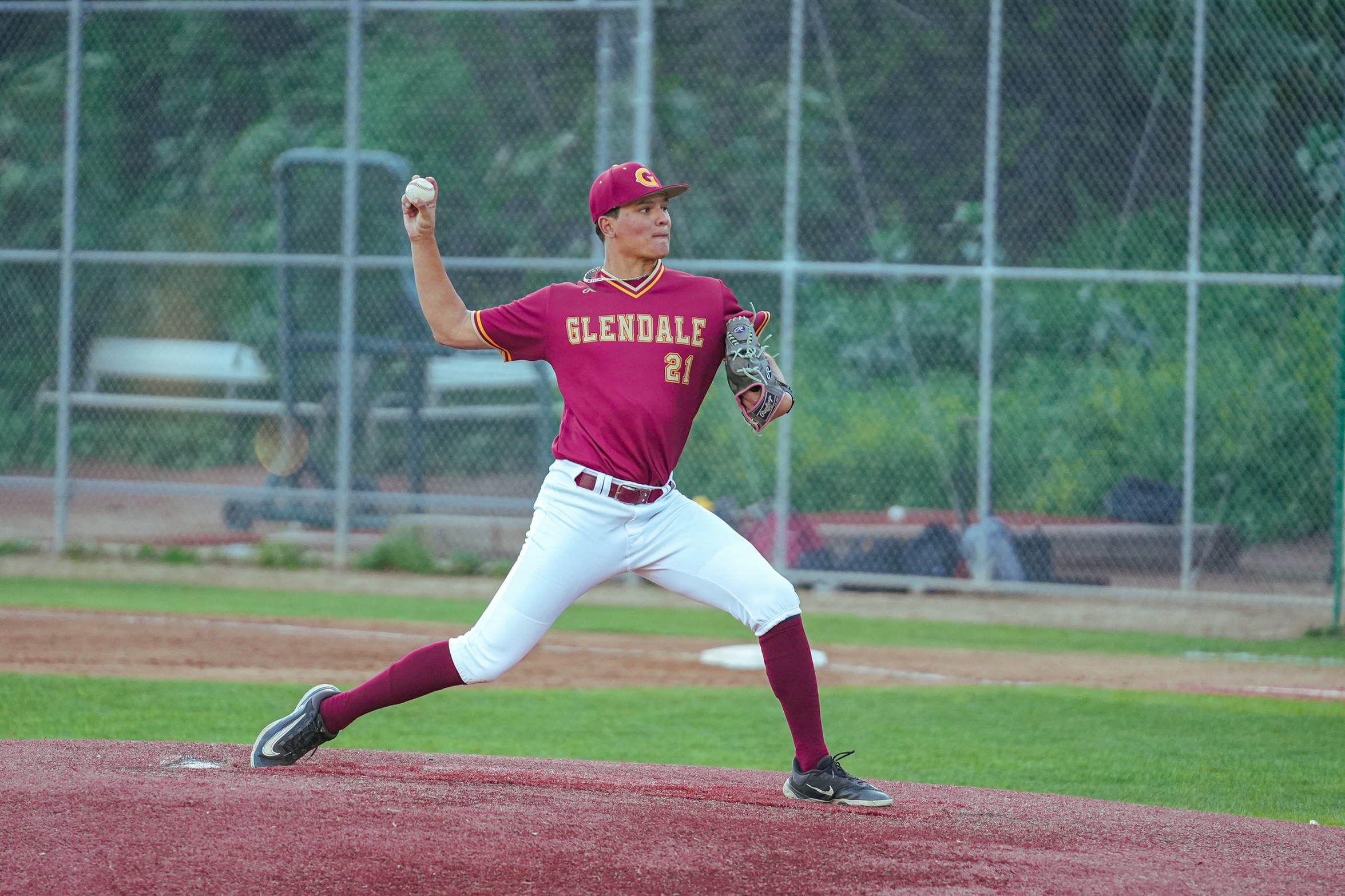 Late Surge Lifts Mt. SAC Past Glendale, 10&ndash;4