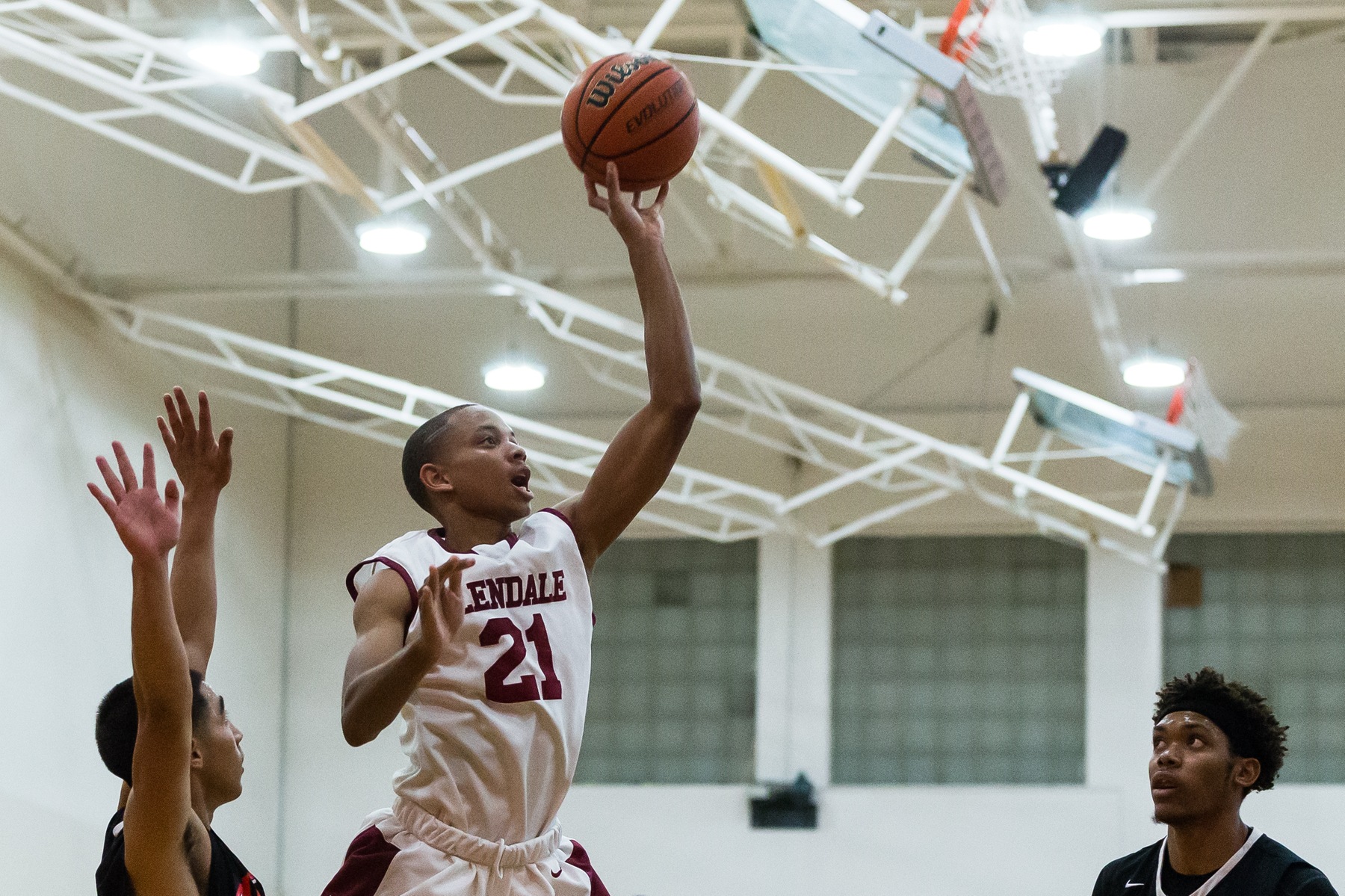 Daniels scores 30, GCC beats College of the Desert 84-79
