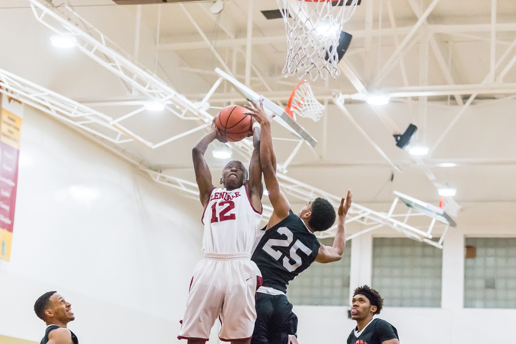 Men's Basketball falls to Pasadena 82-73