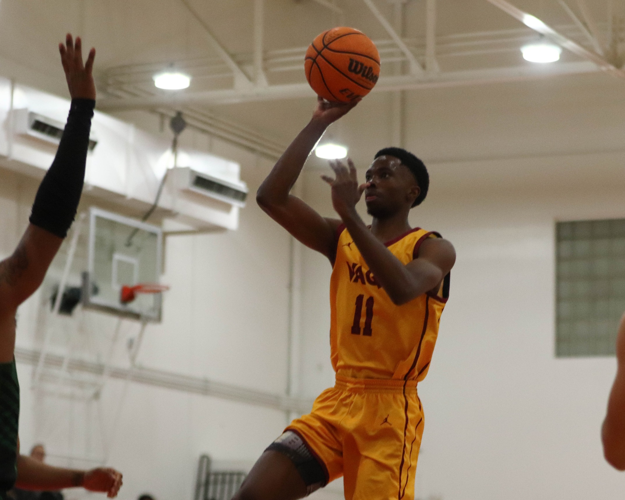 GCC Men's Basketball beats Golden West College 79-70 Dec. 15; evens its record to 6-6
