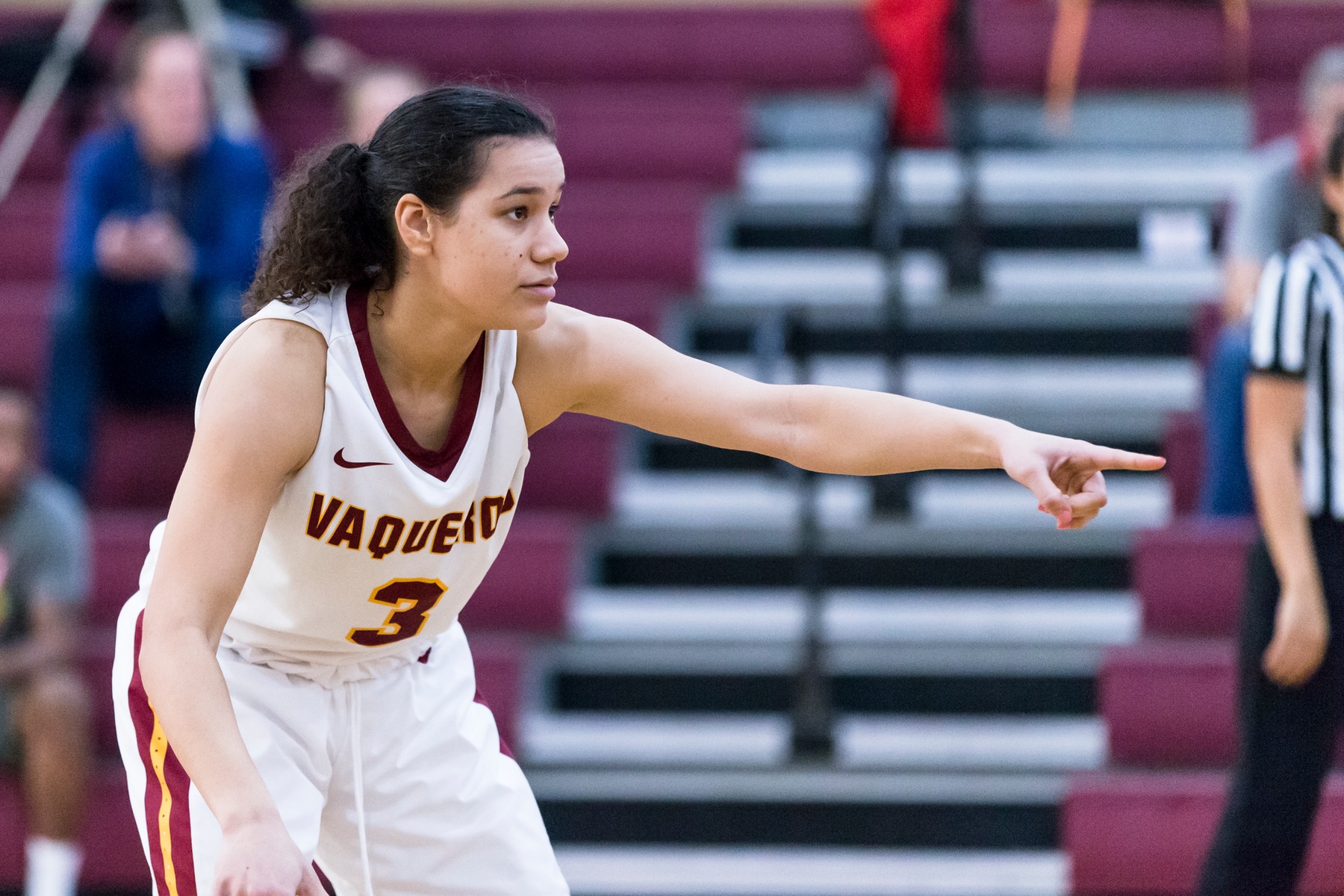 Glendale improved to 3-0 in WSC East with 66-49 win over Antelope Valley