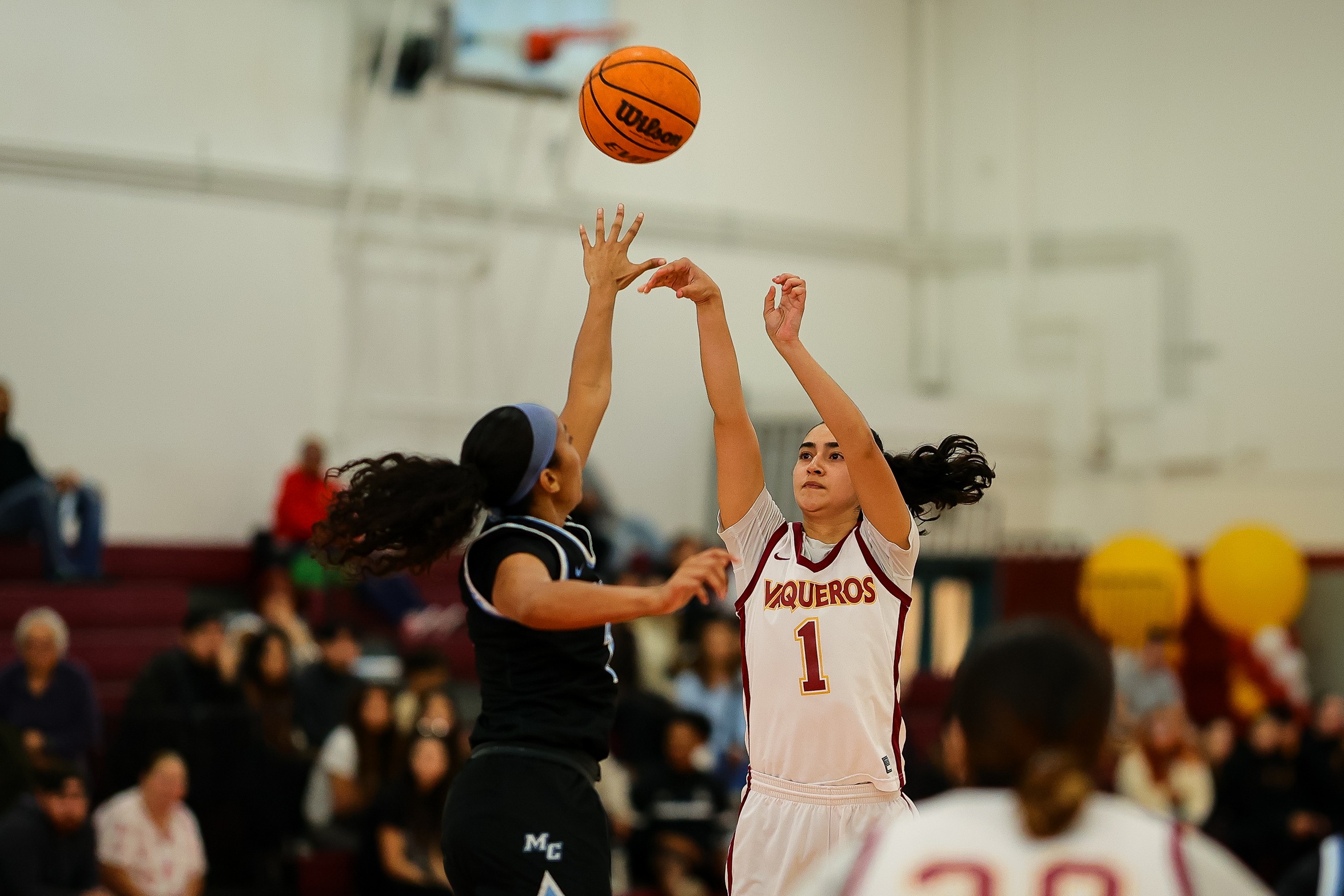 GCC Lady Vaqs are now 5-3 after splitting a pair of games against Rio Hondo and Orange Coast Dec. 6-7