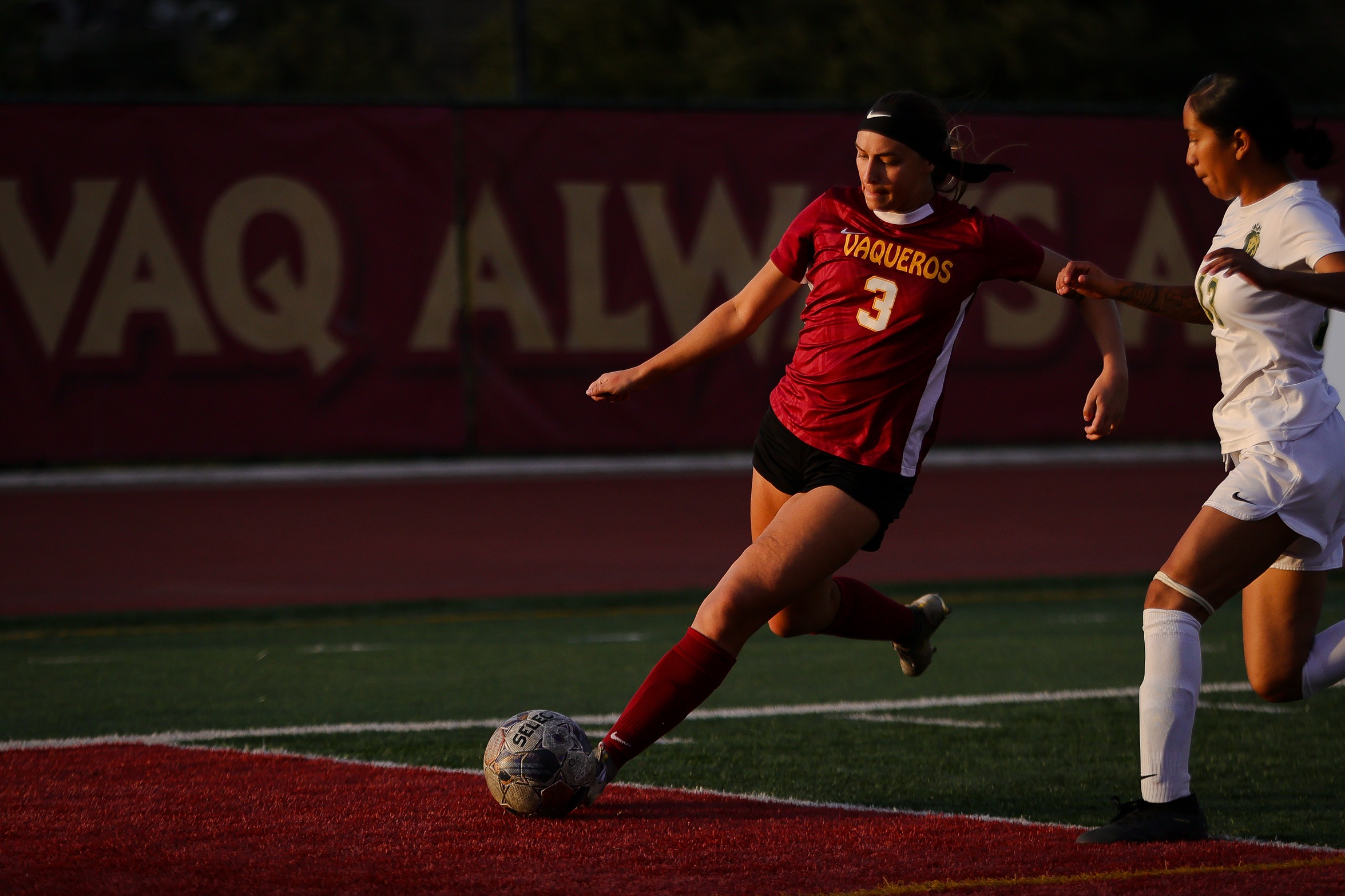 GCC Women's Soccer ties L.A. Valley 3-3 Nov. 5 and Bakersfield 1-1 Nov, 8; now 6-9-4 overall and 2-7-3 in WSC