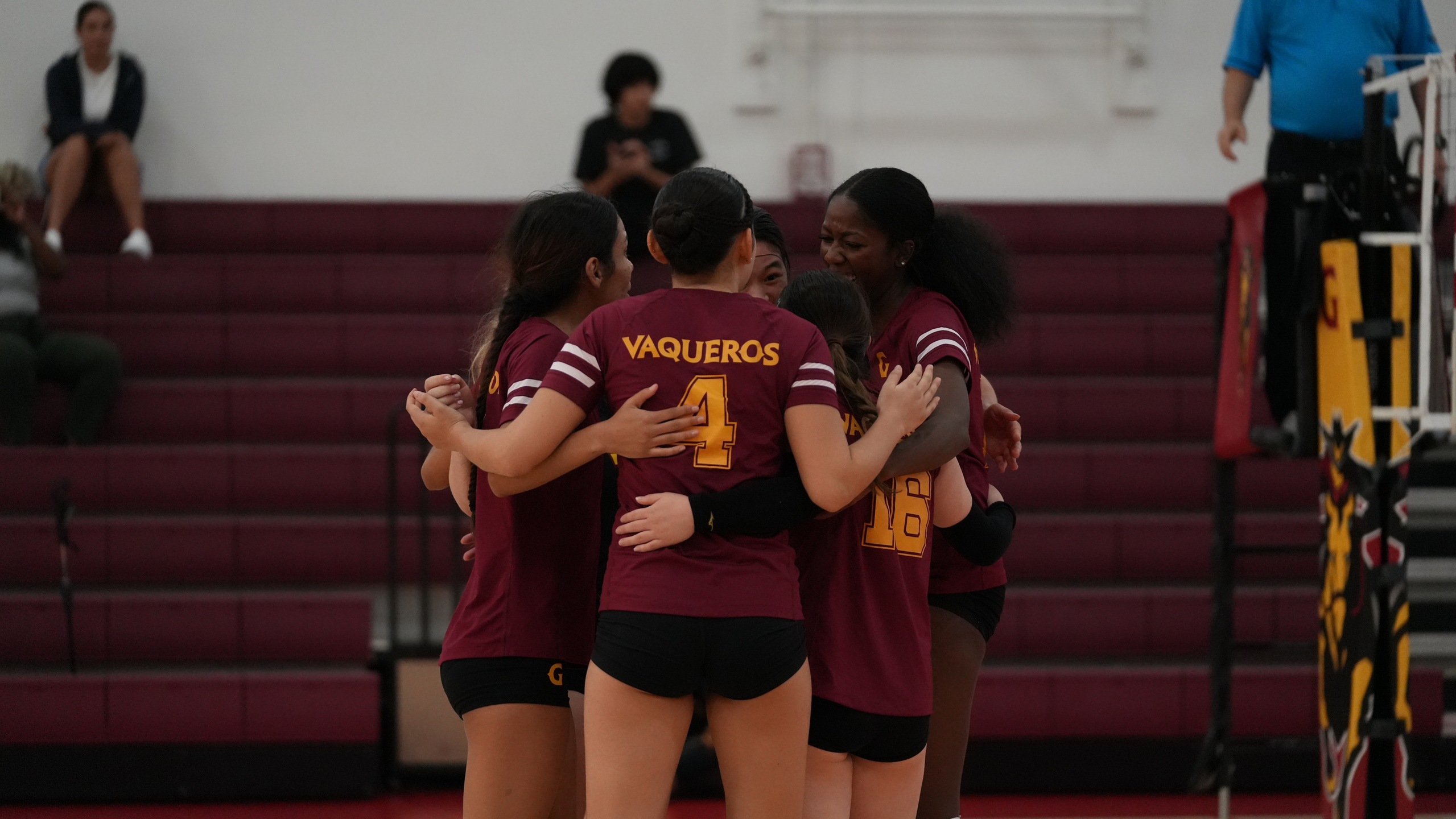 Vaqueros Battle in Four-Set Match at Allan Hancock